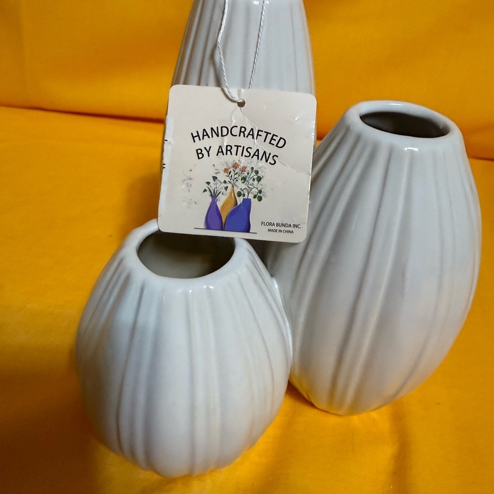 Elegant White Ceramic Vase Trio by Flora Bunda